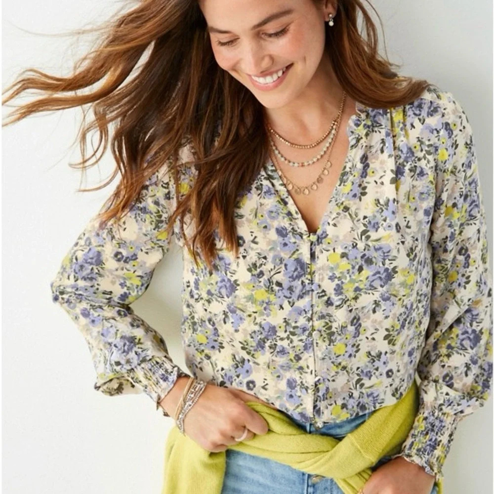 Maurices Cream Multicolor Ditsy Floral Print Ruffle Smock Blouse Small Women’s - Picture 11 of 11